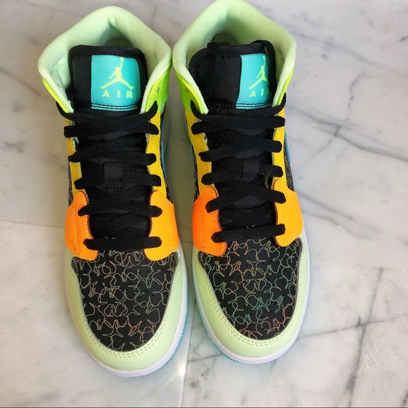 Air jordan 1 MiD reflective - Picture 7 of 8